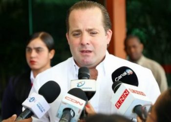 Paliza dice funcionarios deben ser «primeros en dar ejemplo»