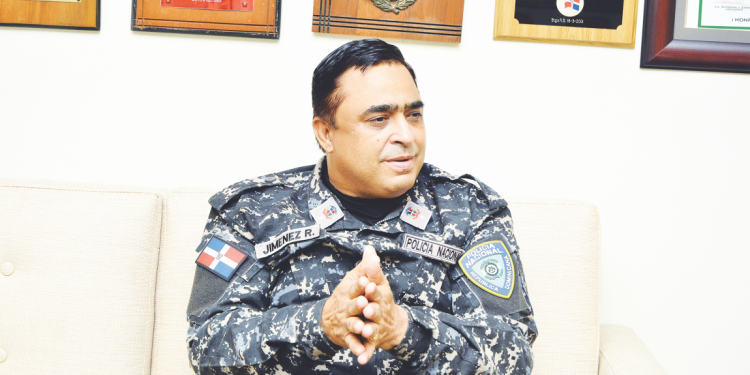 Comandante policial de Santiago resalta seguridad ciudadana