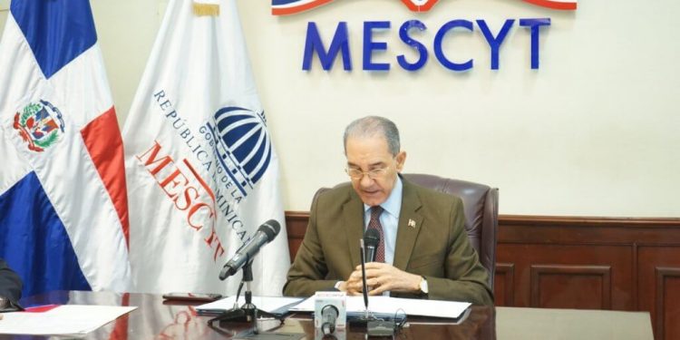 MESCyT no tiene reportes de estudiantes dominicanos afectados por inundaciones en Valencia