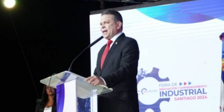 Resaltan éxito de “Cuarta Feria de Innovación Tecnología y Emprendimiento en Santiago”