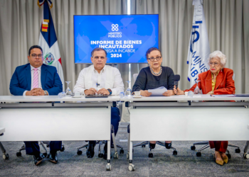 MP entrega más de 3,200 millones de pesos decomisados ​​a favor del Estado