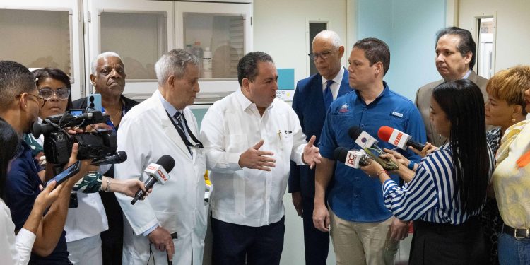 Autoridades dicen que la Ciudad Sanitaria Luis E. Aybar estará operando al 100 % a mediados de 2025