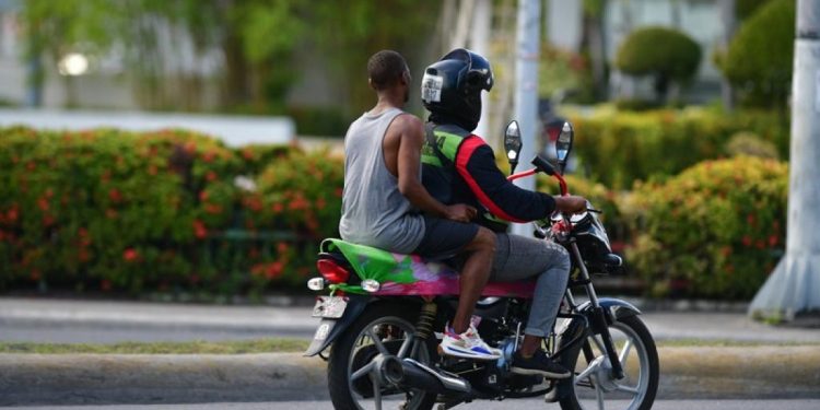 Proponen un horario especial para la circulación de motocicletas