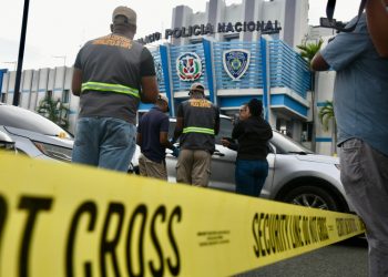 Policía y Ministerio Público investigan muerte de segundo teniente en supuesto atraco