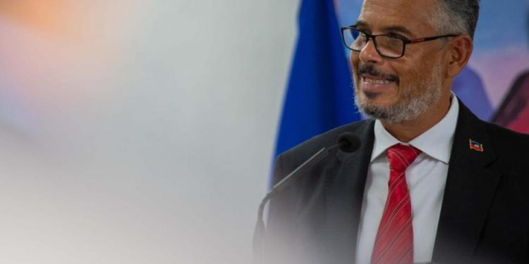Primer ministro haitiano asegura que responsables de masacres serán detenidos y se hará justicia