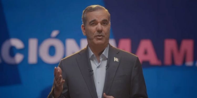 Abinader destaca dos metas del Gobierno para 2026 y 2028