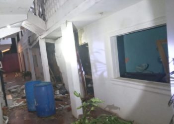 Dos heridos en explosión de edificio en La Romana