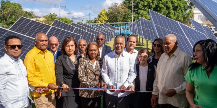 Paya instala primer sistema de alumbrado público inteligente en el país