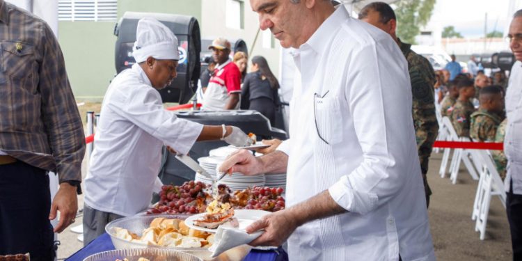 Abinader inaugura dos obras en Dajabón y encabeza otras actividades
