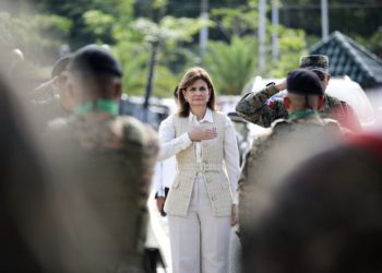 El país quedará bajo el mando de Raquel Peña por cinco días