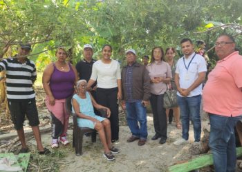 Construirán casa a doña Mirita destruida por caída de un árbol en Galván