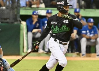 Estrellas vencen a Licey y quedan en primer lugar de la serie regular