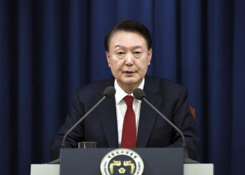 Corte surcoreana emite orden de detención contra el presidente suspendido Yoon Suk Yeol