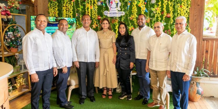 Raquel Peña participa en juramentación de nueva directiva de Conatra