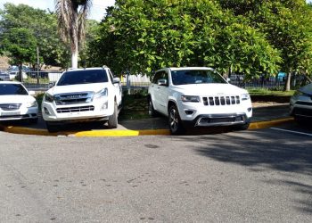 Alcaldía desmiente retiro de parqueos a regidores