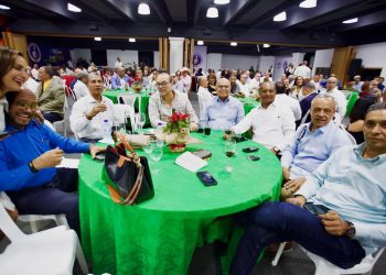 Alegría y Reconocimientos en fiesta navideña de los Frentes Sectoriales del PRM 