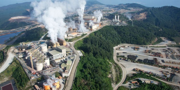 Barrick acusa a grupo de bloquear carreteras y sabotear negociaciones para compra de propiedades