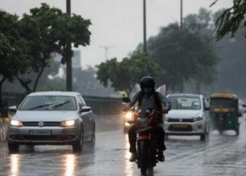 Viernes de lluvias por vaguada y alertas por oleaje anormal en las costas