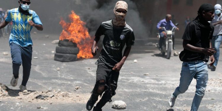 Al menos 40 muertos en ataque de banda armada en Haití