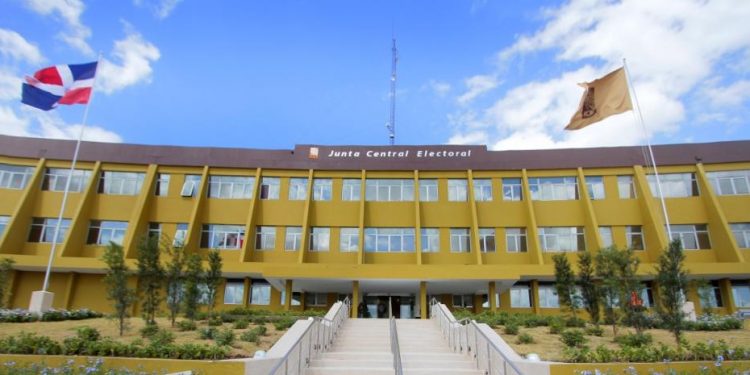 PRM, PLD y FP depositarán documento ante la JCE con posición sobre candidaturas independientes