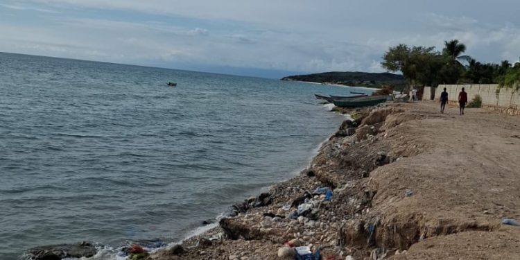 Haitianos están llegando a República Dominicana por el mar Caribe, informa agente de Migración