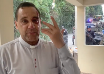 Varios heridos tras desalojo de minera Barrick Gold