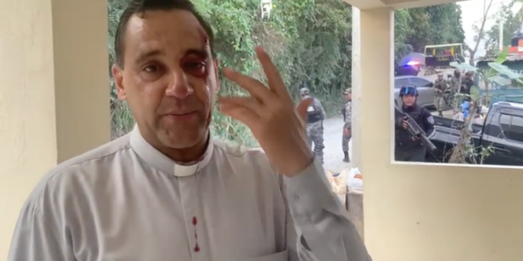 Varios heridos tras desalojo de minera Barrick Gold