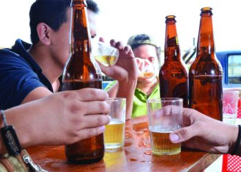 Clúster de Alcohol se suma a la propuesta de controlar el horario de ventas de bebidas alcohólicas