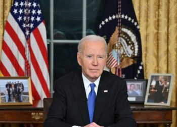 Biden advierte que en Estados Unidos "se está gestando una oligarquía"