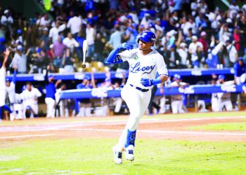 Sergio Alcántara guía al Licey con jonrón para dejar eliminadas a las Águilas