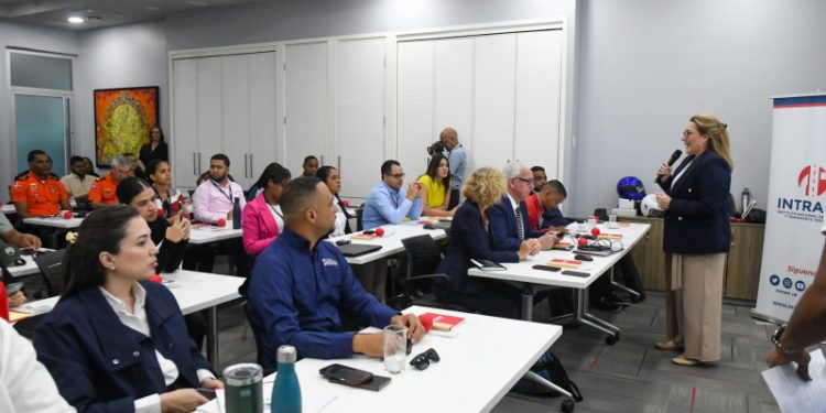 Arrancó ayer la socialización para el uso de casco protector