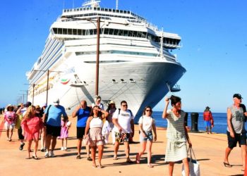 Puerto de Cabo Rojo recibe su tercer crucero en este año, octavo desde su inauguración