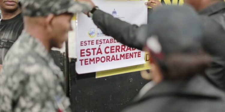 El COBA cierra cinco negocios y notifica 11 en Operación Garantía de Paz en el DN 