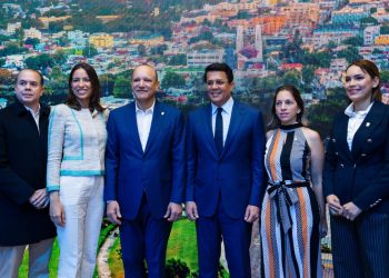 Presentan la Marca Ciudad Santiago en el marco de FITUR 2025