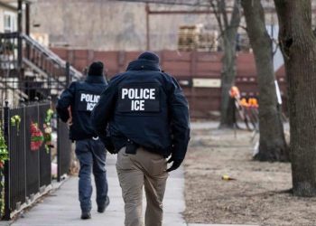 Más de 1,600 dominicanos tienen orden de deportación en EE.UU.