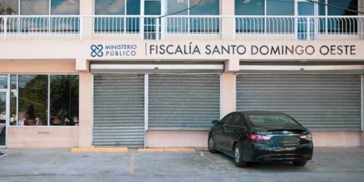 Solicitan medida de coerción contra personas arrestadas en Manoguayabo por trata de colombianas