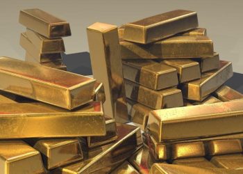 Precio del oro alcanza récord de US$2,900 la onza troy