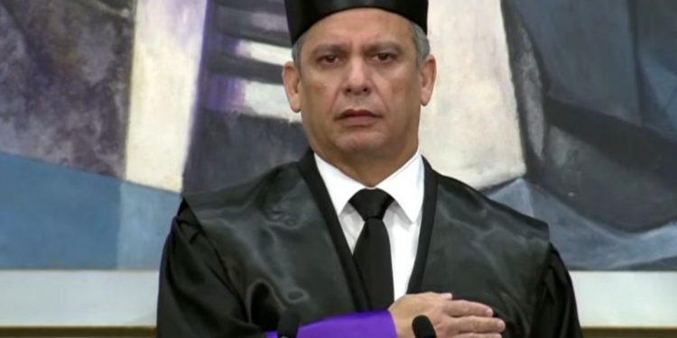 Henry Molina: "Se acerca el fin de los detenidos hacinados y las audiencias en furgones"