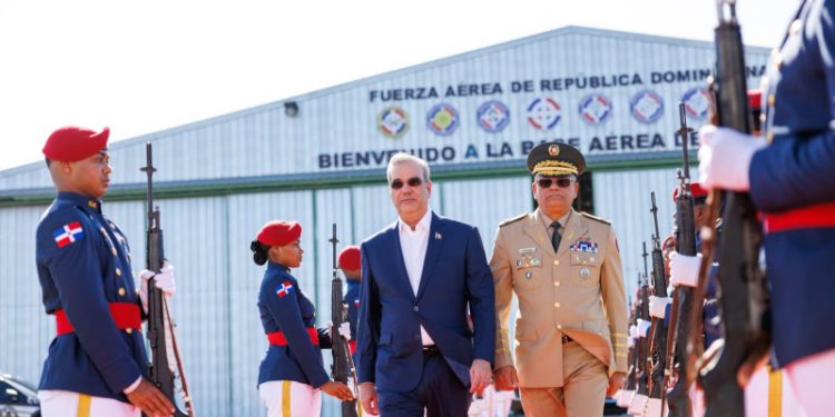 Abinader llega a Guyana para dar seguimiento a proyectos estratégicos