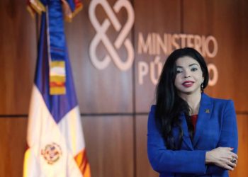 Yeni Berenice lidera simpatías para ser la nueva Procuradora