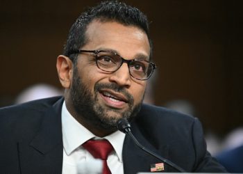 Senado de EE.UU. confirma a Kash Patel como nuevo director del FBI