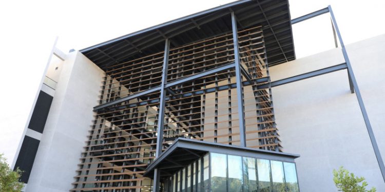 Gobierno entrega Palacio de Justicia de Santo Domingo Este al Poder Judicial