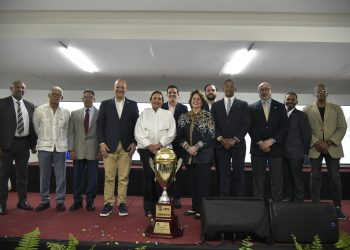Inicia por Todo lo Alto la Versión 45 del Torneo de Basket Superior de Santiago, dedicada al Ministro de Turismo David collado y en opción a la copa Banreservas