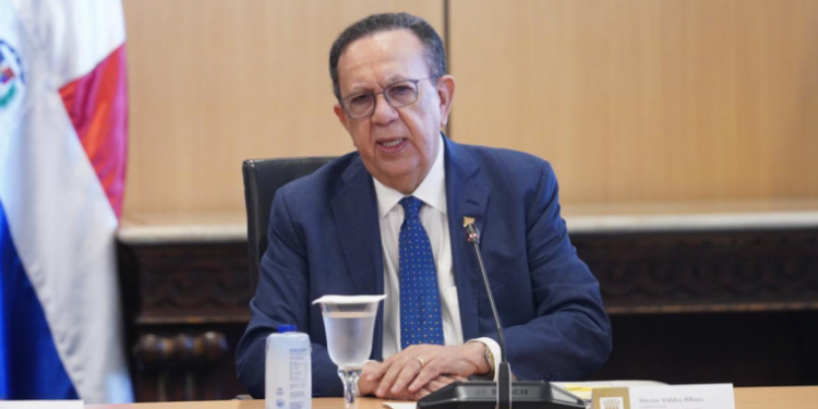 Tasas de desempleo en RD se situó en 4.8 % al cierre de 2024