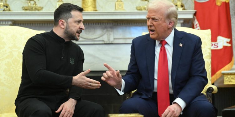 Trump ordena paralizar la ayuda militar en curso a Ucrania