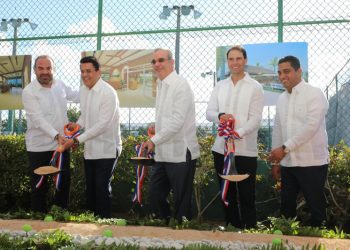 Inauguran primer hotel ZEL en Punta Cana, con respaldo de Rafael Nadal