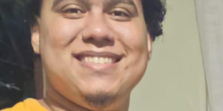 Familiares no tienen rastros de Kennedy Acosta, desaparecido en Moca antes de su graduación