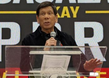 Rodrigo Duterte usó un escuadrón y su poder como presidente para matar, según la Corte Penal