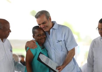 Abinader ha entregado 117,000 títulos de propiedad durante su gestión