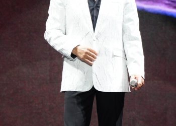 Marco Antonio Solís demuestra que la edad es solo un número y una generaciones en RD